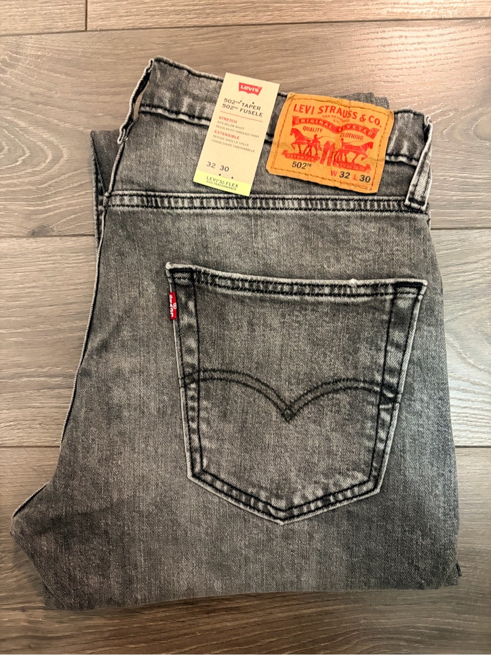 32x30 Levi's Men's Straight Jeans in Washed Gray